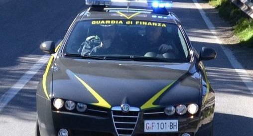 Evasione e bancarotta: anche il commercialista dei Piromalli tra gli arrestati a Como