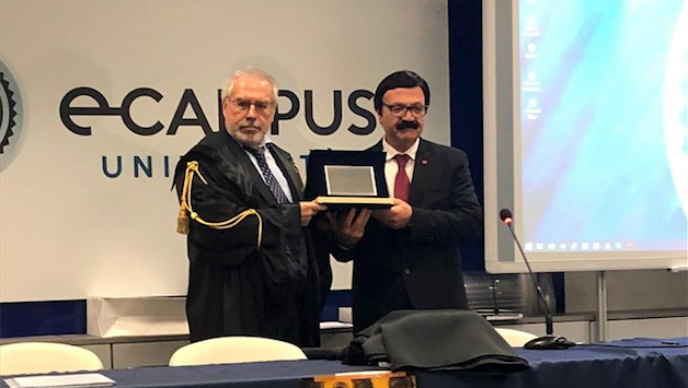 Bova, laurea honoris causa al sindaco per la salvaguardia della lingua dei greci di Calabria