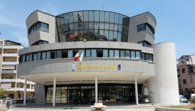 Rifiuti a Bovalino, Serranò: «Il Comune si attrezzi per evitare il tracollo»