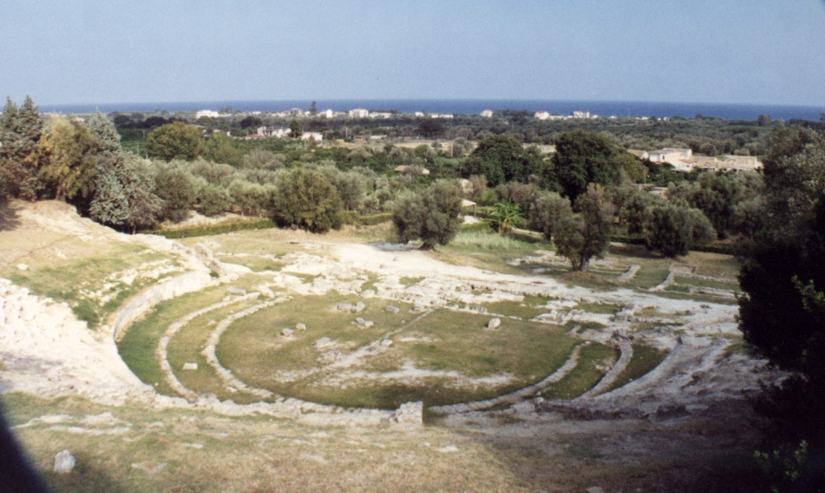 Cultura, riaprono i Parchi archeologici di Locri e Bova Marina