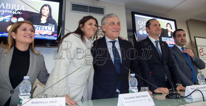 Tajani al fianco di Jole: «Vinceremo e Fi sarà la prima forza in Regione»