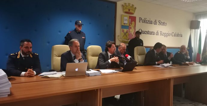 ‘Ndrangheta, 65 arresti: ai domiciliari il consigliere regionale Domenico Creazzo. Chiesto arresto per senatore Siclari NOMI E DETTAGLI