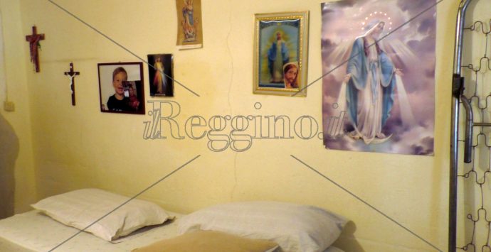 Coronavirus a Reggio Calabria,  Alessandro: «Noi, dimenticati nelle baracche dell’Ex Polveriera»
