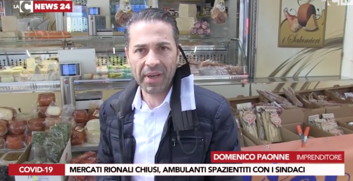 Mercati chiusi in Calabria, gli ambulanti strigliano i sindaci: «Siamo fermi da due mesi»