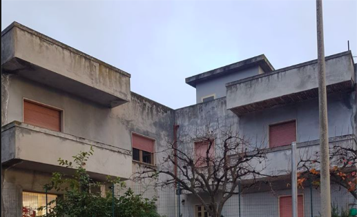 Il Csc “Nuvola rossa” compra casa a Villa San Giovanni: «Abbiamo restituito un patrimonio alla collettività»