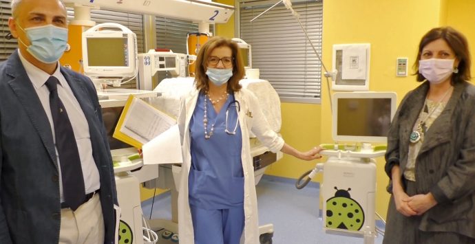 Coronavirus a Reggio Calabria, donati due ventilatori alla neonatologia e terapia intensiva neonatale del Gom