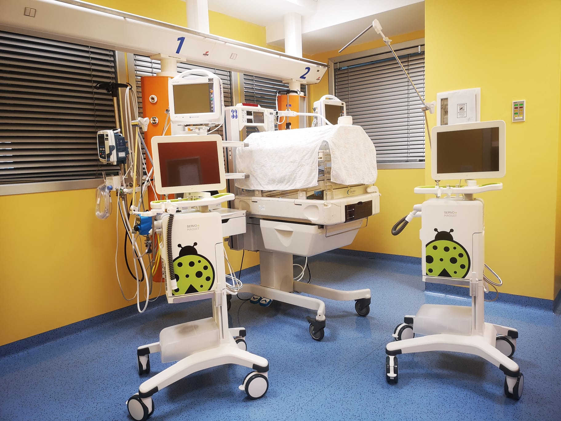 Coronavirus a Reggio Calabria, donati due ventilatori alla neonatologia e terapia intensiva neonatale del Gom