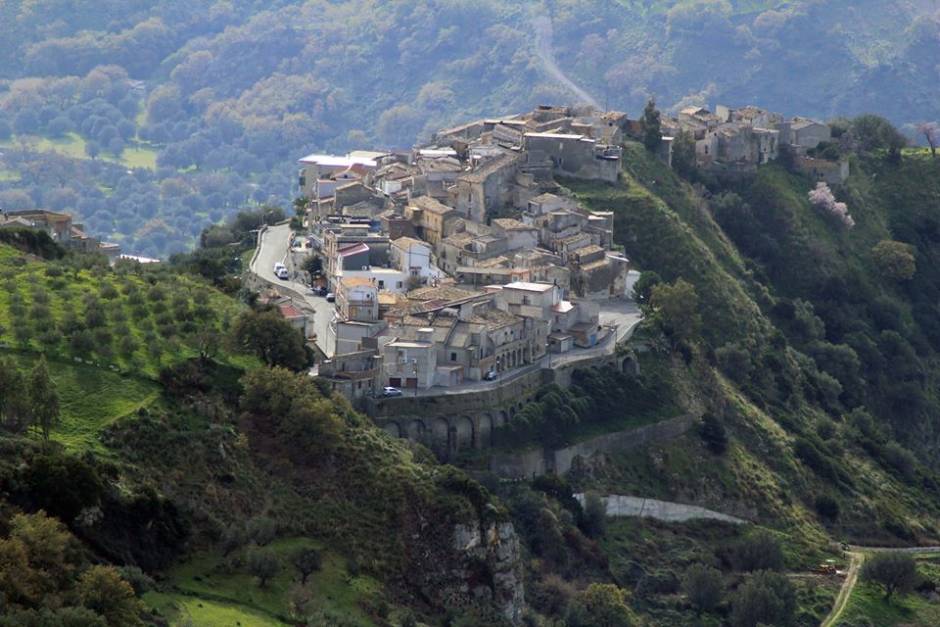 Reggio Calabria, prorogato di sei mesi lo scioglimento del consiglio comunale di Careri