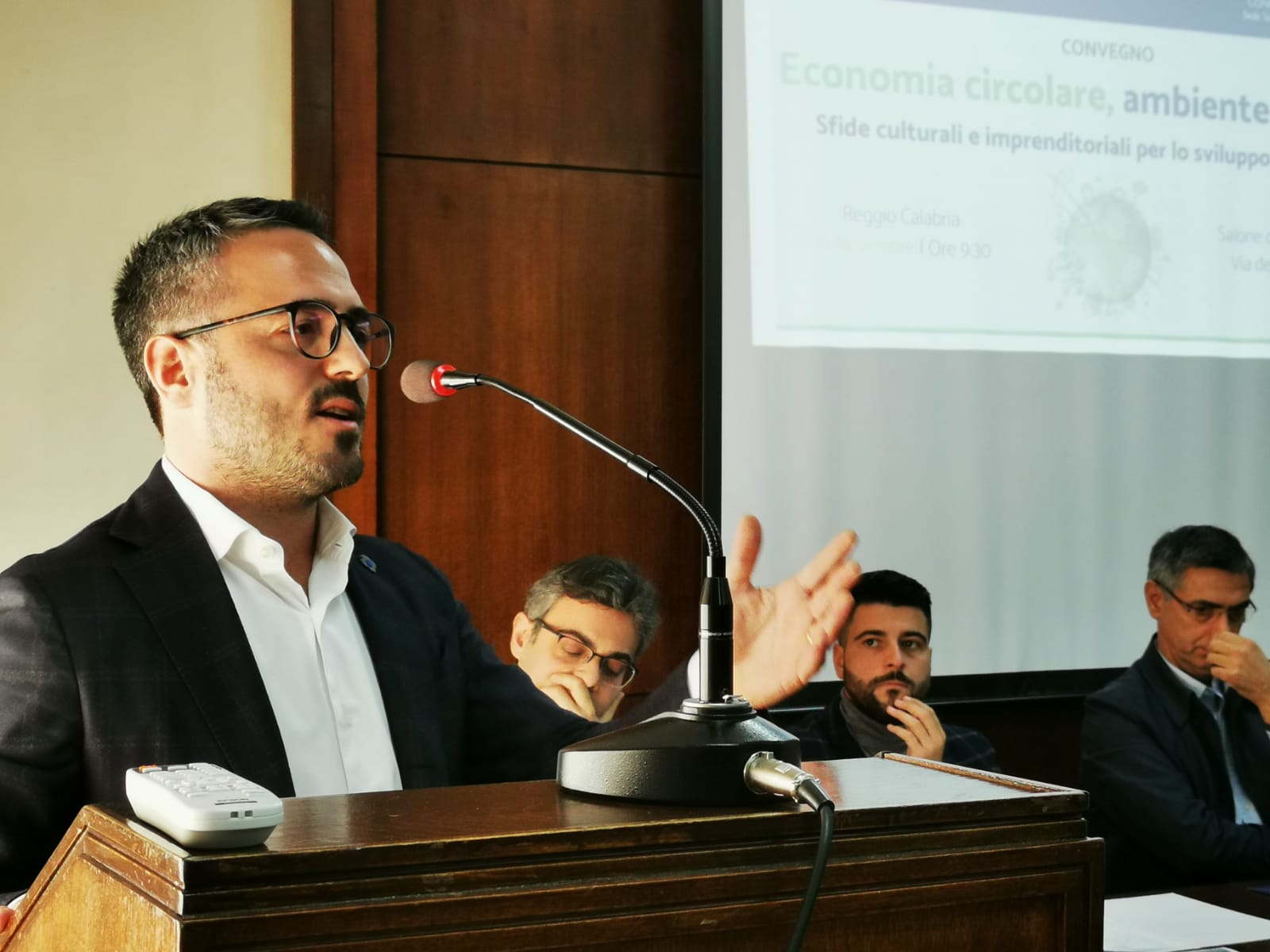 Coronavirus a Reggio Calabria, Guerrisi: «Bene l’attenzione sulla questione di rifiuti ed ecomafie»