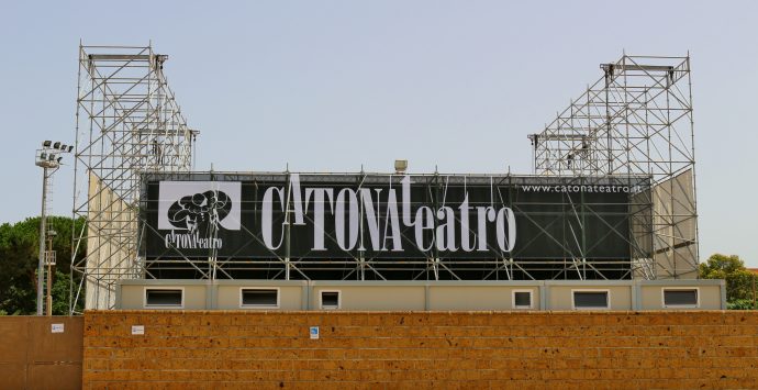 Catona Teatro riparte e festeggia 35 anni di attività con il concerto di Massimo Ranieri