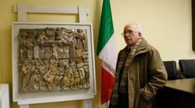 Morto a 89 anni lo scultore Ermonde Leone, autore de “Le sirene dello Stretto”