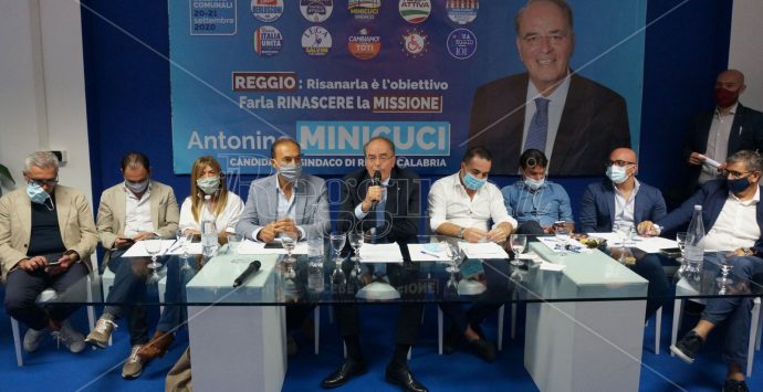 Elezioni Reggio Calabria, Minicuci “apre” a Marcianò e Klaus Davi. E pensa ad una delega