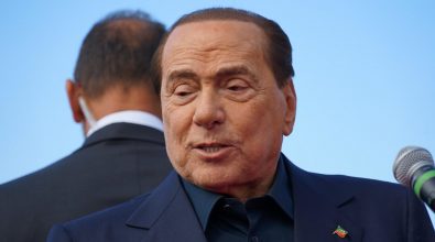Berlusconi dimesso dall’ospedale: era stato ricoverato lunedì