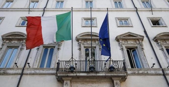 Politiche, i nomi dei possibili candidati in Calabria mentre i centristi aspettano il “partito di Draghi”