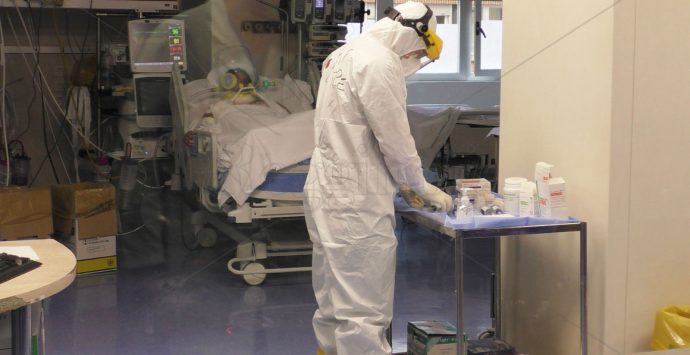 Coronavirus Reggio Calabria, cinque morti e 71 casi positivi in un giorno