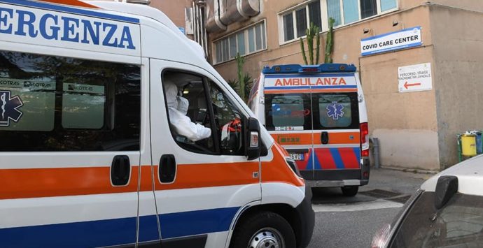 Coronavirus Reggio Calabria, due nuovi decessi e 12 casi positivi. Il bollettino del Gom