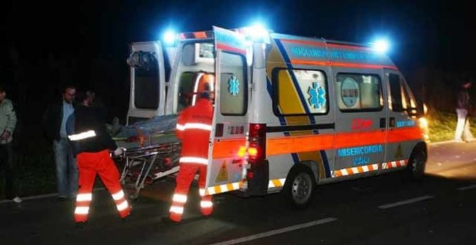 Locride, incidente mortale sulla SS 106: anziano travolto e ucciso