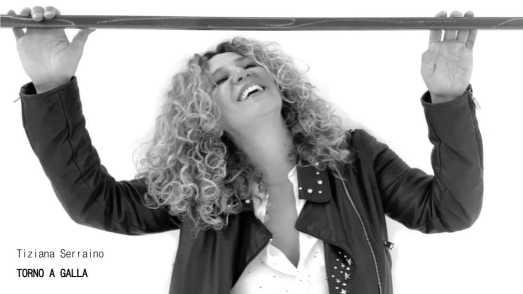Musica, “Torno a galla”: il nuovo singolo di Tiziana Serraino