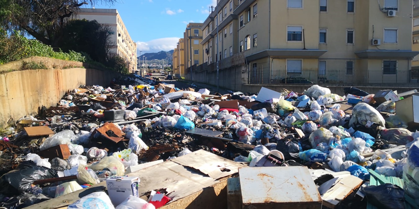 Maggioranza metropolitana: «Condividiamo parole Prefetto, sui rifiuti serve convergenza e responsabilità»