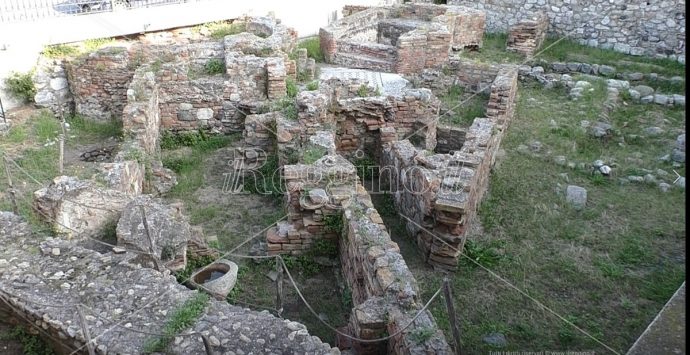Un percorso di trekking urbano per i 21 siti archeologici della città dello Stretto