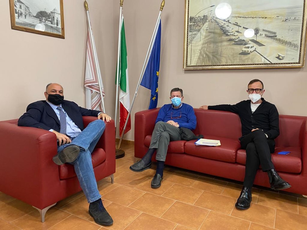 Locri, il sindaco Calabrese incontra il commissario dell’Asp di Reggio Scaffidi
