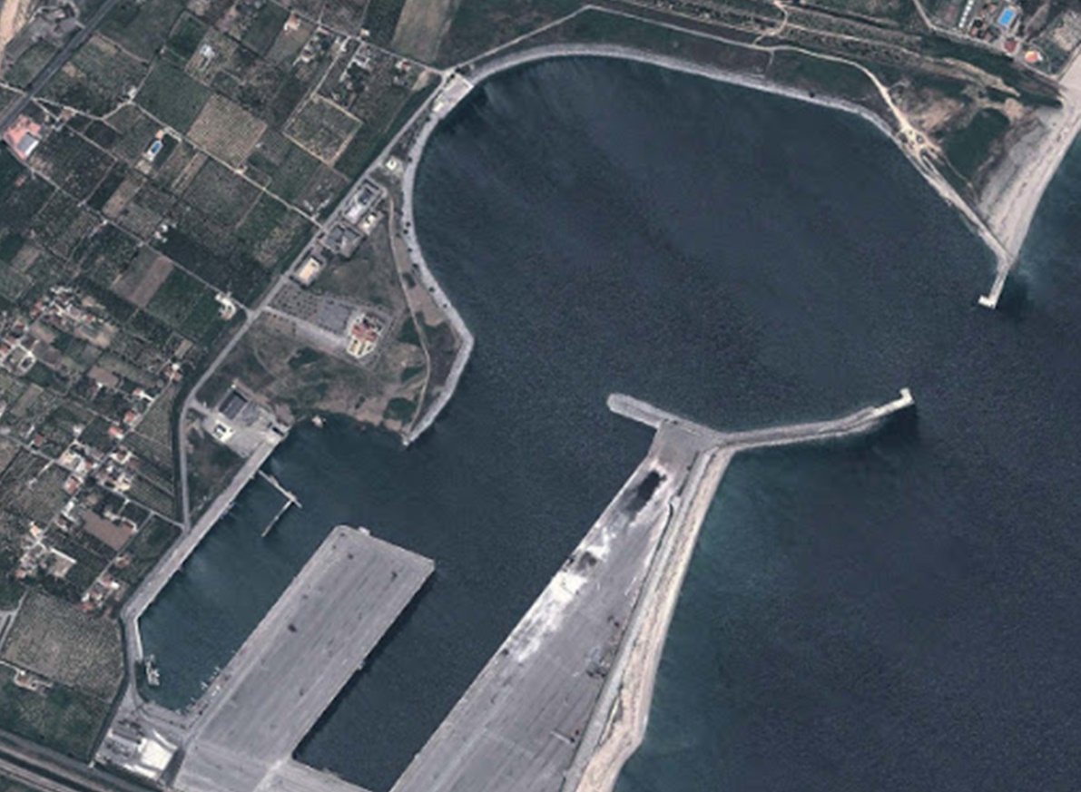 L’Autorità portuale di Gioia Tauro ha affidato i lavori di installazione di colonnine al porto di Corigliano