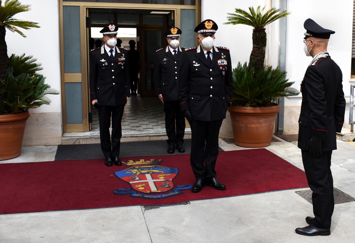 Carabinieri, visita del nuovo comandante generale al comando interregionale “Culqualber”