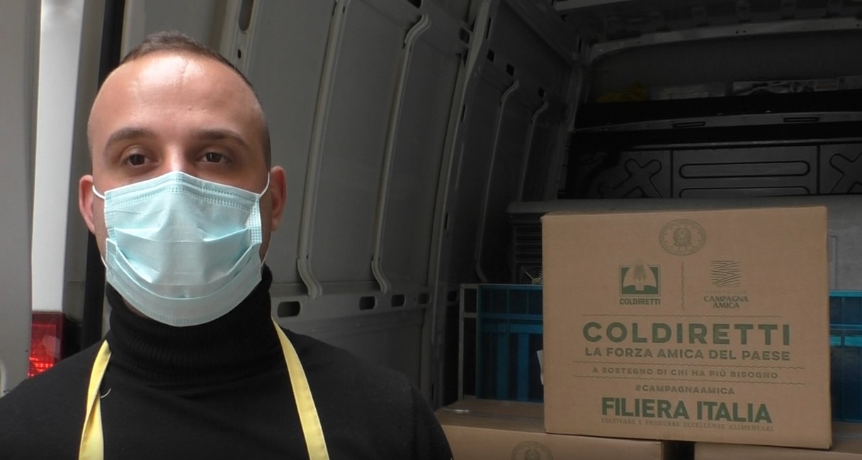 Pasqua in pandemia, Coldiretti alimenta la solidarietà donando prodotti made in Italy