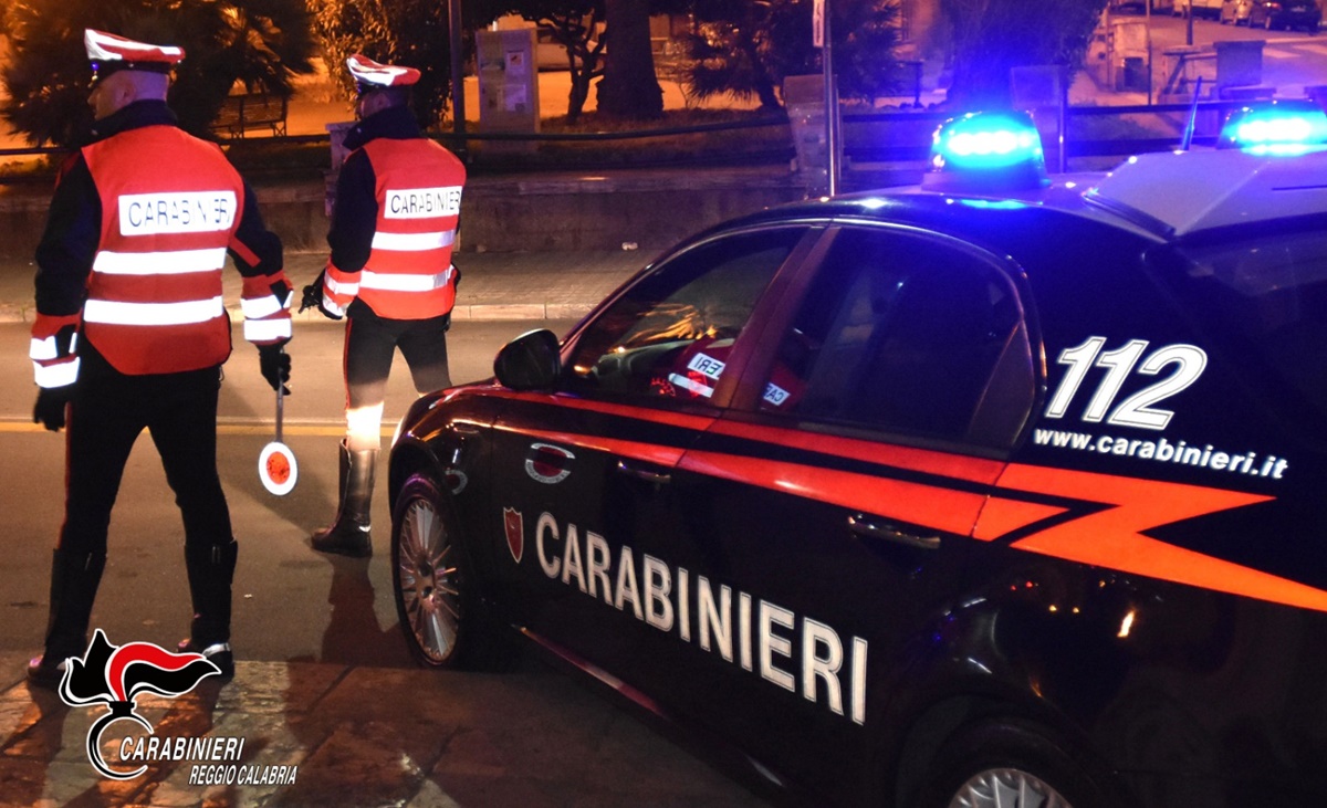 ‘Ndrangheta, 11 arresti contro le cosche Zagari-Fazzalari e Avignone