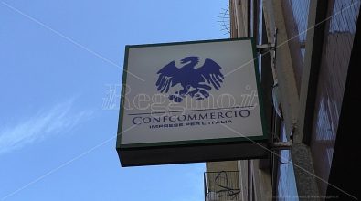 “Bollette in vetrina” a Reggio, l’iniziativa di Confcommercio