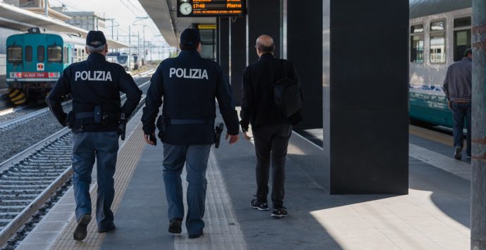 Reggio, un’estate di lavoro per la polizia ferroviaria