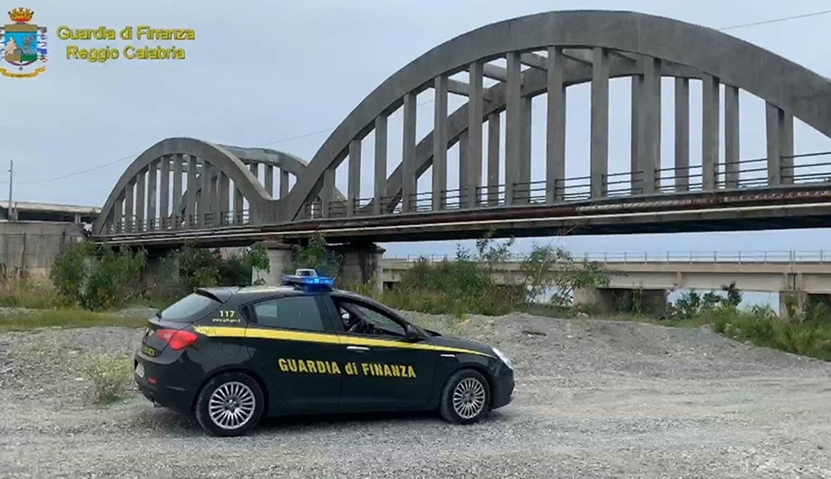 Melito Porto Salvo, sequestrato il ponte di Pilati: è a rischio crollo