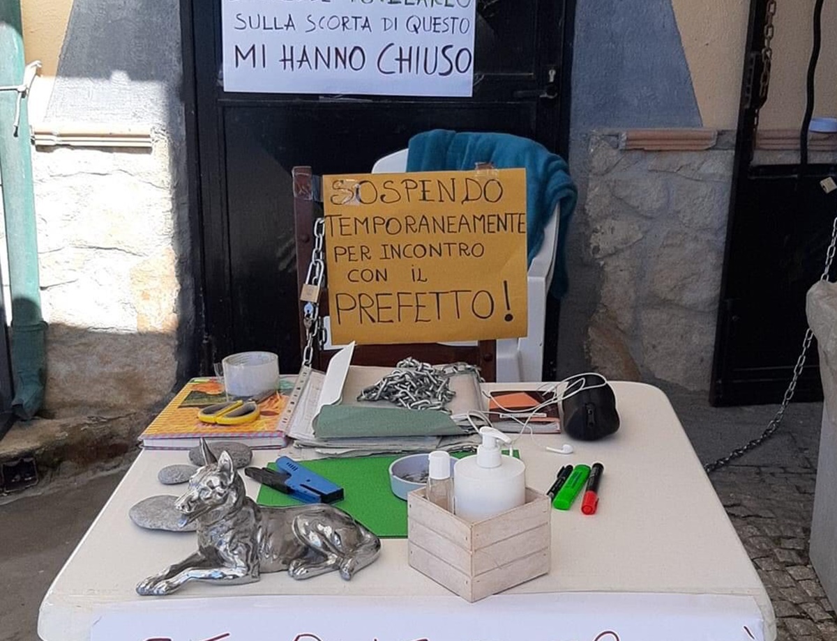 Scilla, Macrì sospende lo sciopero della fame dopo l’incontro col prefetto