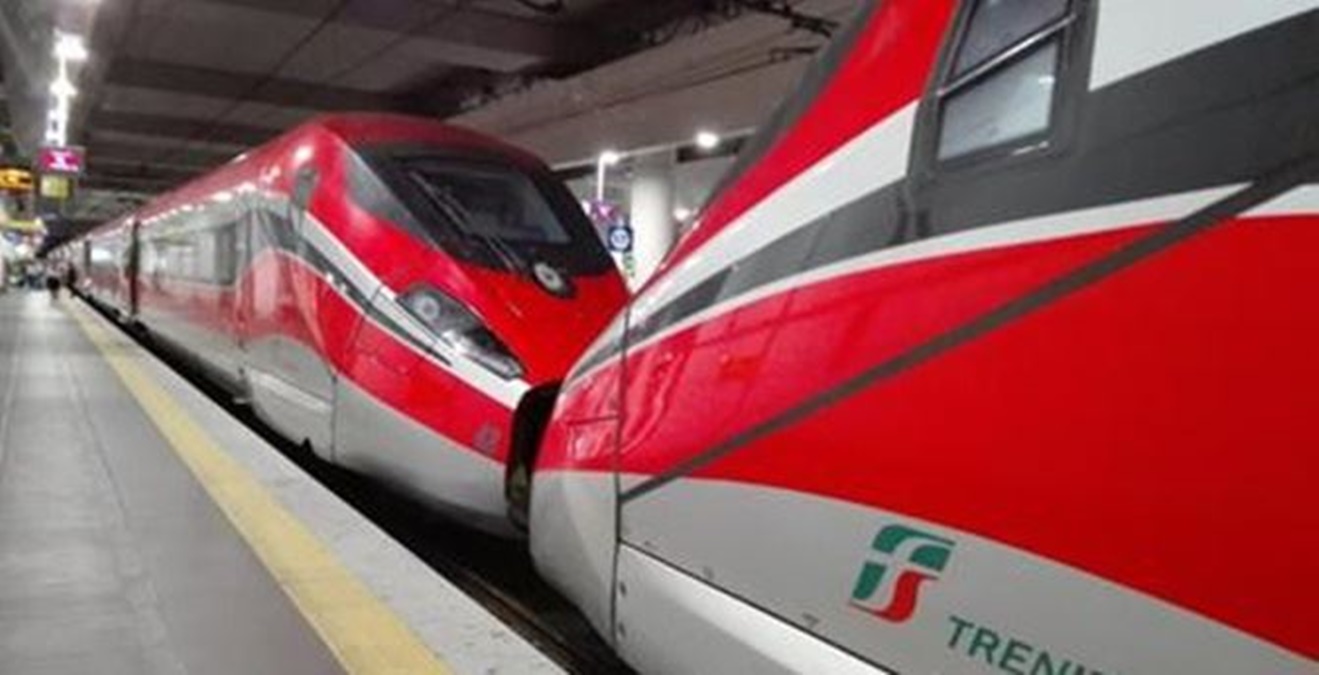 Frecciarossa notte da Milano a Reggio Calabria: Trenitalia al lavoro