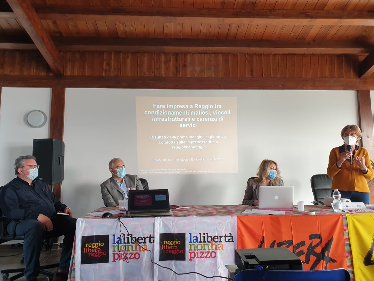 ReggioLiberaReggio: «’Ndrangheta meno pervasiva, ma manca il supporto delle istituzioni»