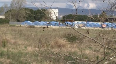 Migranti, prefetto di Reggio Calabria: «La tendopoli di San Ferdinando verrà smantellata»