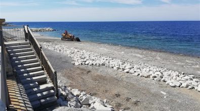 Lavori sulla spiaggia di Lazzaro, per l’Ancadic sono difformi al progetto