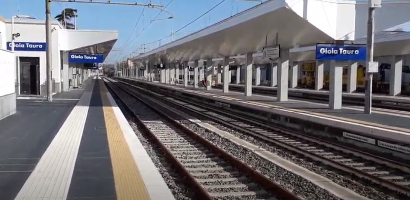 Gioia Tauro, il comitato “In movimento”: «La stazione sia inclusa tra le fermate dei treni ad alta velocità»