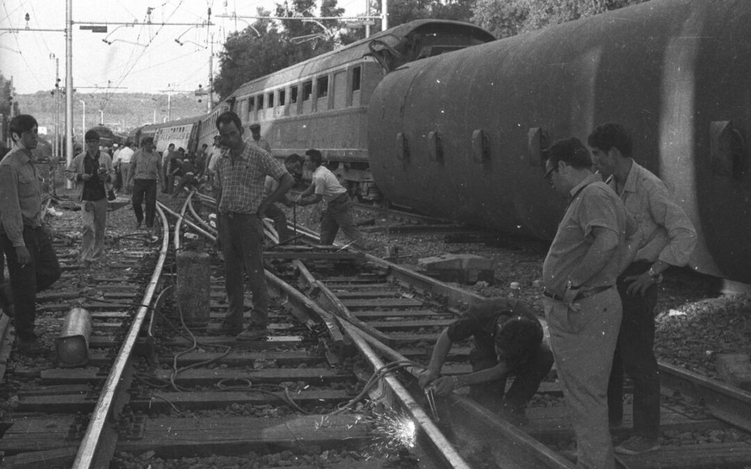 22 luglio 1970,  a Gioia Tauro il deragliamento del Treno del Sole nell’Italia della Strategia della Tensione