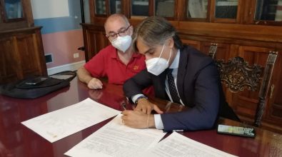 Reggio, Falcomatà firma il “Patto di Limbadi” promosso da Libera