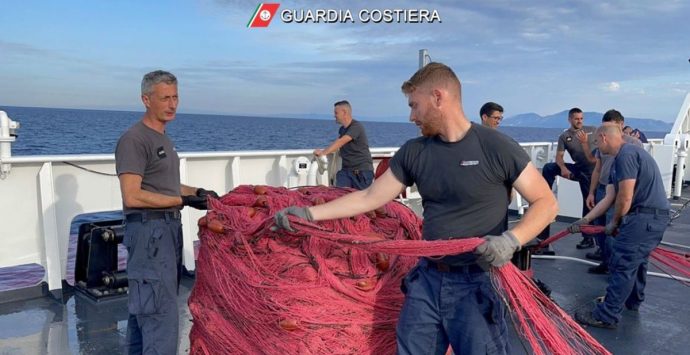 “No driftnets”, la complessa operazione della Guardia costiera contro la pesca illegale
