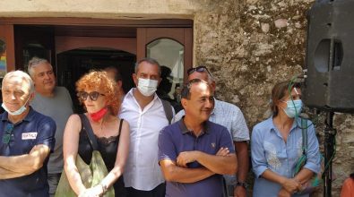 Sentenza Lucano, Fiorella Mannoia sta con l’ex sindaco: «Una persona perbene»