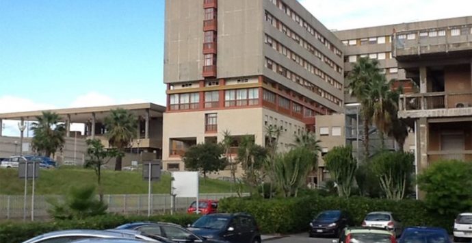 Infermieri morti a Messina, il medico di famiglia: «Non c’era nessuna malattia pregressa»