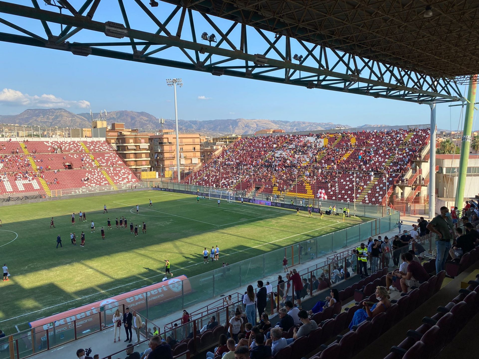 Serie B, Reggina prima squadra a sfondare il tetto dei 20mila spettatori