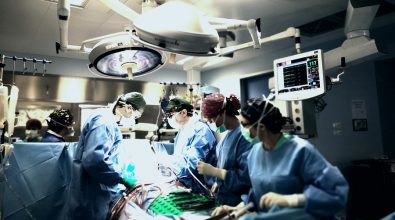Covid, emergenza al Gom di Reggio: medici positivi, bloccati i ricoveri in chirurgia toracica
