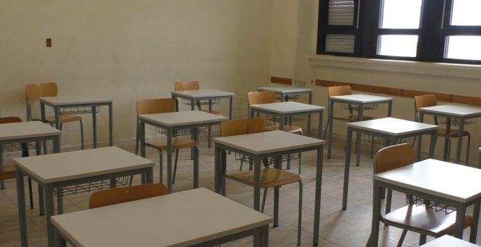 Studentessa non vedente non ammessa alla maturità a Siderno, la scuola: «Percorso condiviso con la famiglia»