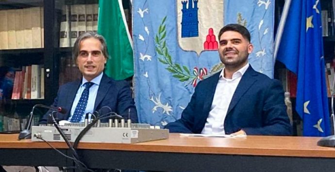 Falcomatà a Palizzi: «Torna finalmente la democrazia, in bocca al lupo al sindaco Nocera»