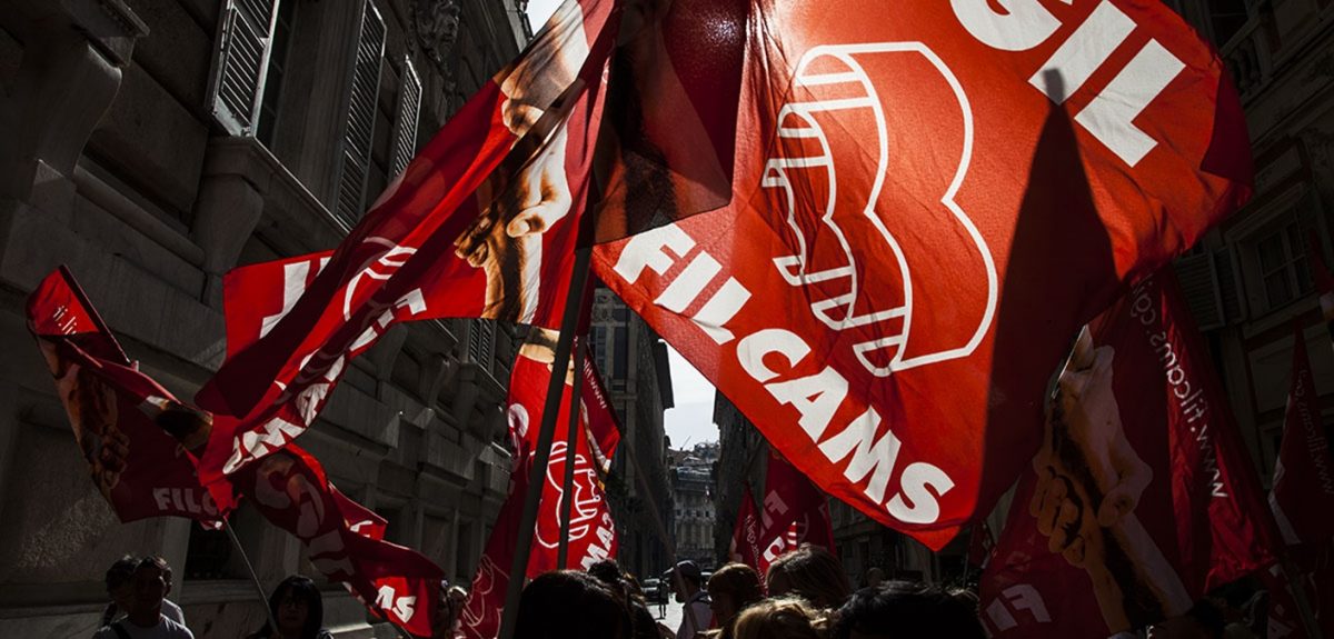 Reggio, la Filcams Cgil impugna il trasferimento di due lavoratori dirottati a Catania
