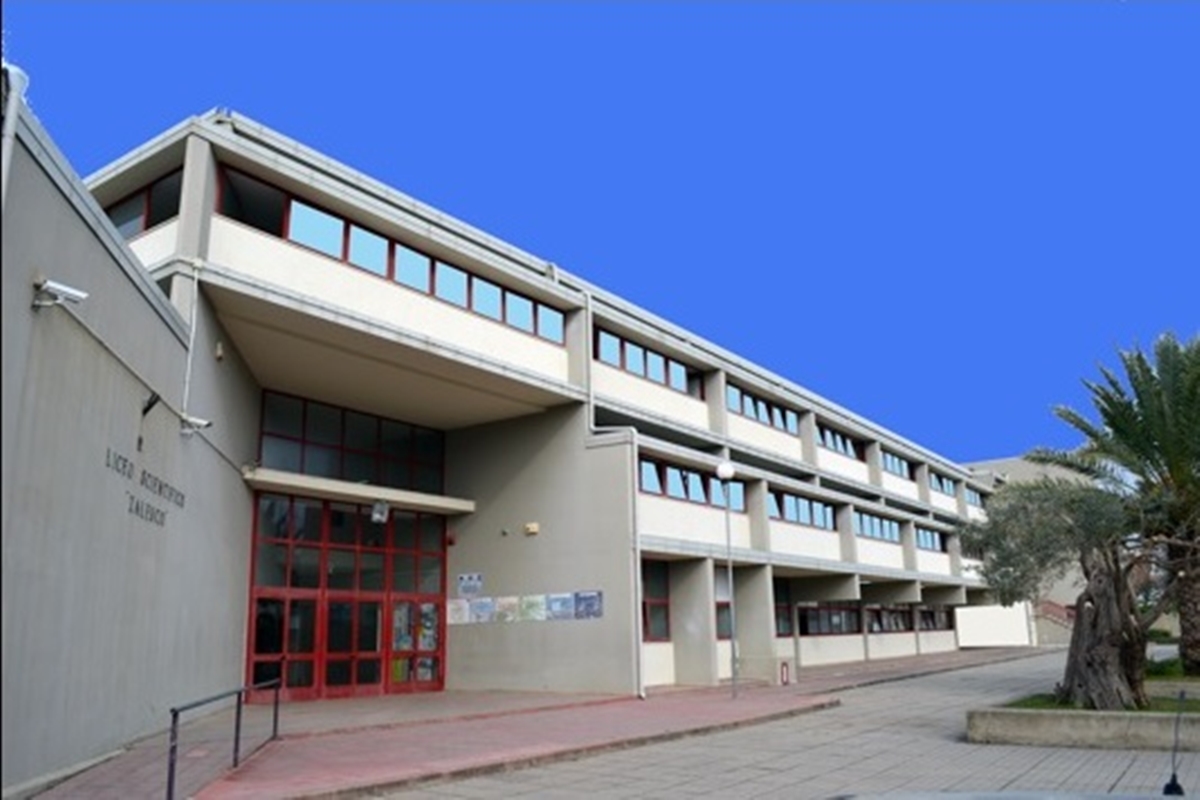 Locri, Liceo “Zaleuco” pronto per l’avvio del secondo anno di “Curvatura biomedica”