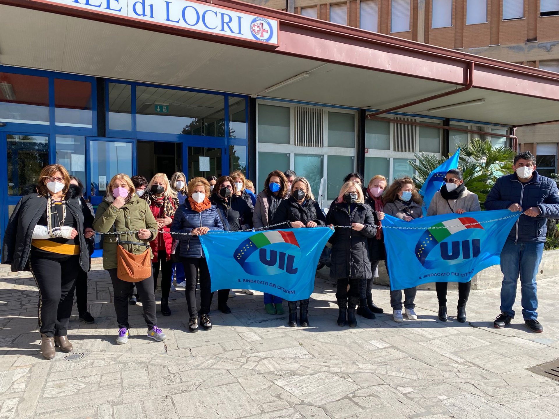 Pulizie all’ospedale di Locri, l’ultimatum del sindacato: «Senza stipendio servizio non garantito»